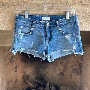 Trafaluc by Zara Size 4 Denim Shorts